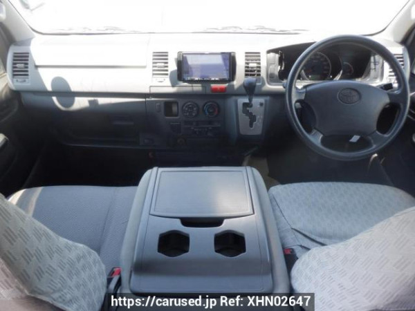 Used 2004 AT toyota regiusace-van KDH200V Image[19]