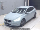 Volvo V40 MB4154T