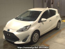 Toyota Aqua NHP10