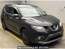 Nissan X-Trail HNT32