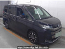 Toyota Noah ZWR90W