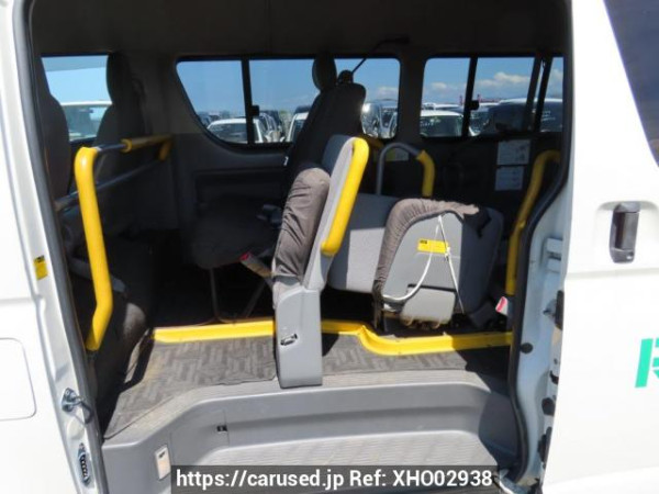 Used 2005 AT toyota hiace-van KDH205K Image[16]