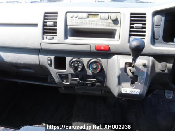 Used 2005 AT toyota hiace-van KDH205K Image[23]