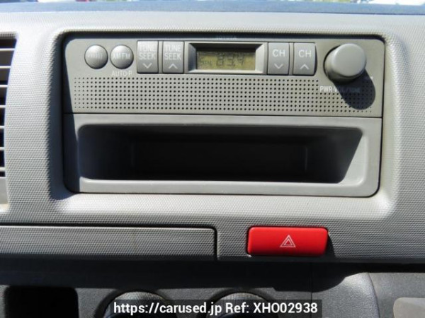 Used 2005 AT toyota hiace-van KDH205K Image[24]