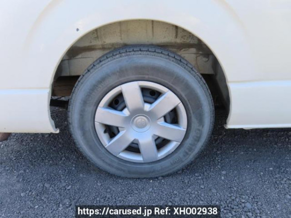 Used 2005 AT toyota hiace-van KDH205K Image[32]