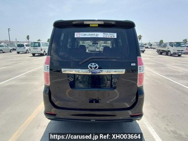 Used 2008 AT toyota noah ZRR70W Image[5]
