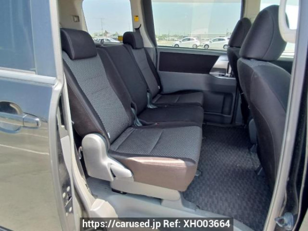 Used 2008 AT toyota noah ZRR70W Image[16]