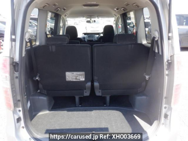 Used 2008 AT toyota noah ZRR70G Image[8]