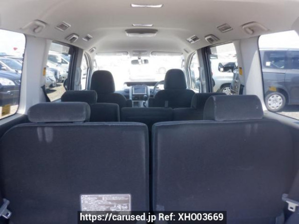 Used 2008 AT toyota noah ZRR70G Image[9]