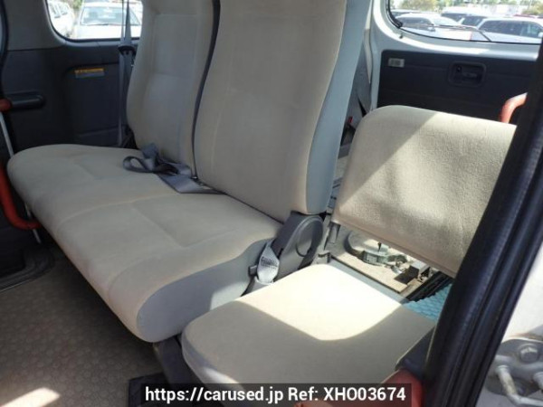 Used 2001 AT nissan caravan-bus DWMGE25 Image[16]