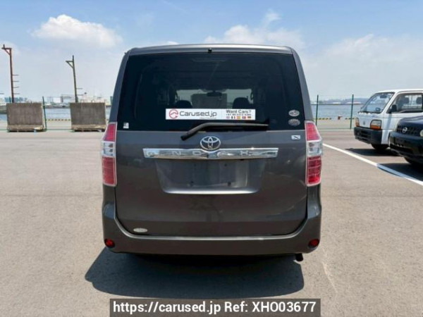 Used 2009 AT toyota noah ZRR70G Image[5]