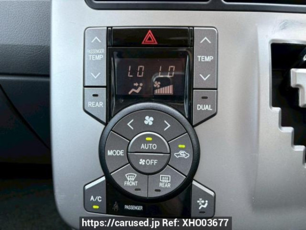 Used 2009 AT toyota noah ZRR70G Image[26]