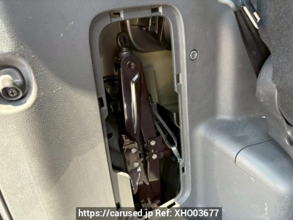 Used 2009 AT toyota noah ZRR70G Image[41]