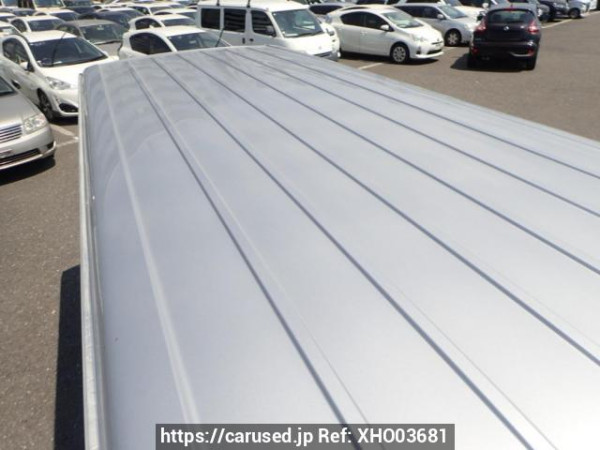 Used 2006 MT toyota regiusace-van KDH205V Image[8]