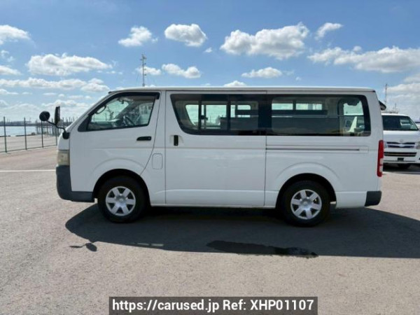 Used 2005 AT toyota regiusace-van KDH205V Image[3]