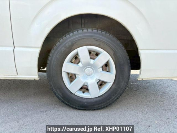 Used 2005 AT toyota regiusace-van KDH205V Image[30]