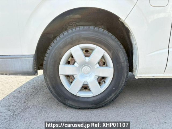 Used 2005 AT toyota regiusace-van KDH205V Image[31]