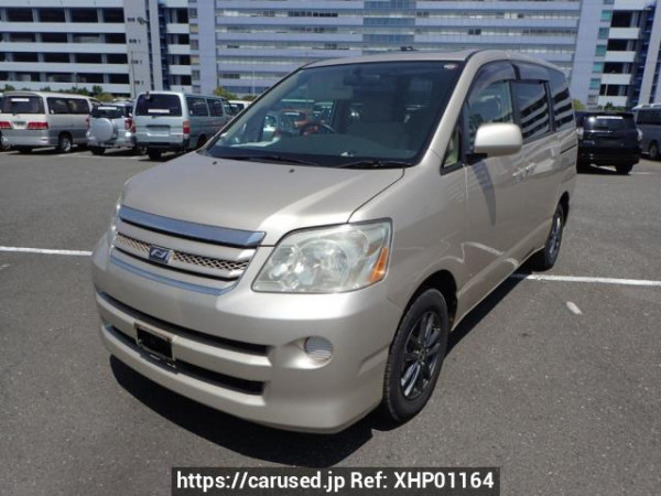 Used 2004 AT toyota noah AZR60G Image[2]