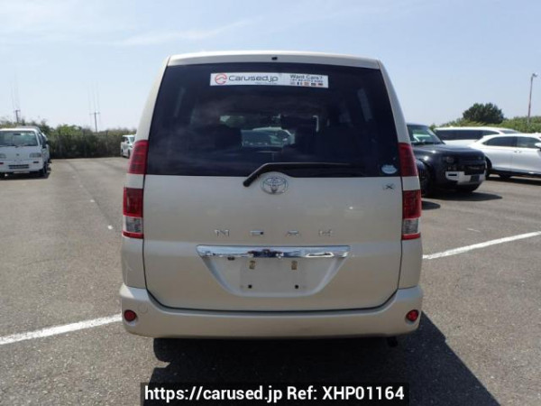 Used 2004 AT toyota noah AZR60G Image[4]