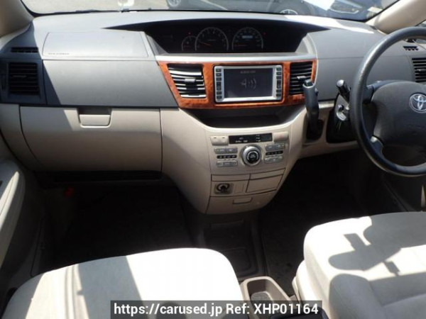 Used 2004 AT toyota noah AZR60G Image[17]