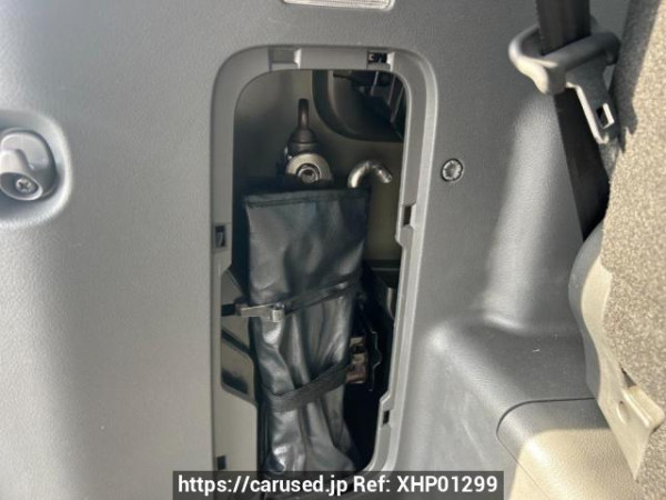 Used 2009 AT toyota noah ZRR70G Image[45]