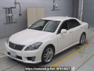 Toyota Crown GRS200