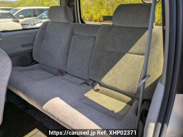 Used 1999 AT toyota regius-wagon RCH41W Image[14]