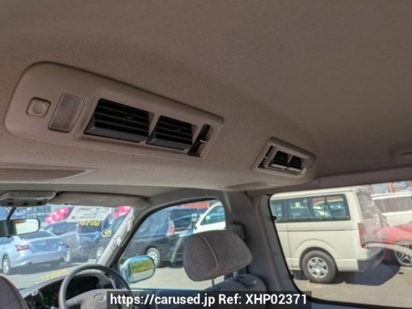Used 1999 AT toyota regius-wagon RCH41W Image[15]