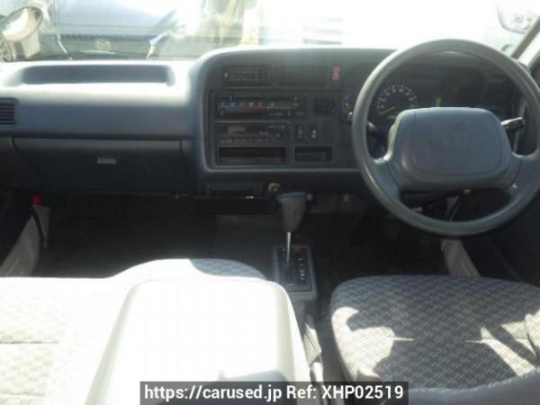 Used 2002 AT toyota hiace-commuter RZH125B Image[19]