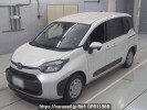 Toyota Sienta MXPL10G