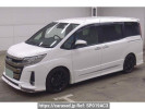Toyota Noah ZRR85W