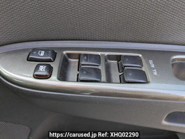 Used 2005 AT toyota wish ZNE10G Image[19]