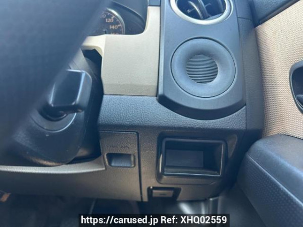 Used 2005 AT mazda verisa DC5W Image[28]