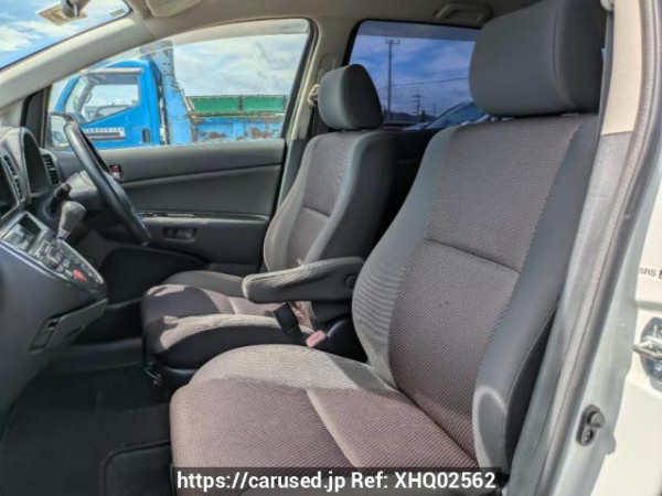 Used 2005 AT toyota wish ZNE10G Image[15]