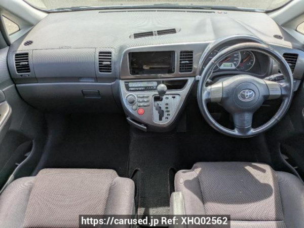 Used 2005 AT toyota wish ZNE10G Image[19]