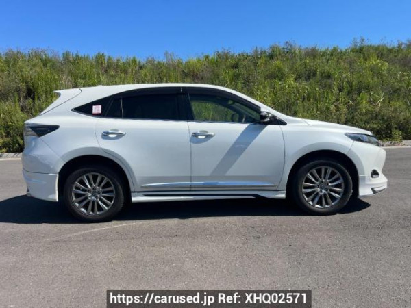 Used 2015 AT toyota harrier ZSU60W Image[7]
