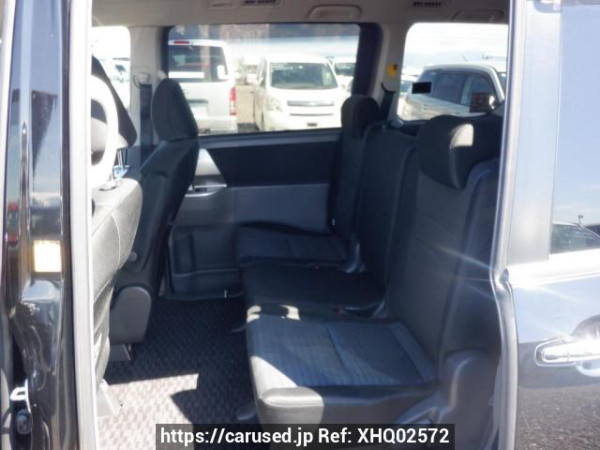 Used 2009 AT toyota voxy ZRR70W Image[17]