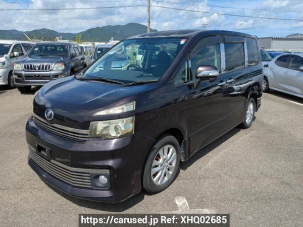 Used 2010 AT toyota voxy ZRR70W Image[2]