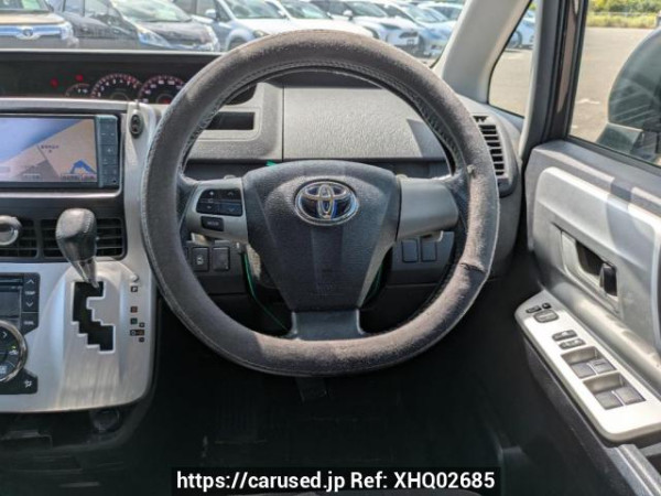 Used 2010 AT toyota voxy ZRR70W Image[18]