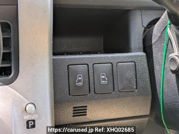 Used 2010 AT toyota voxy ZRR70W Image[26]