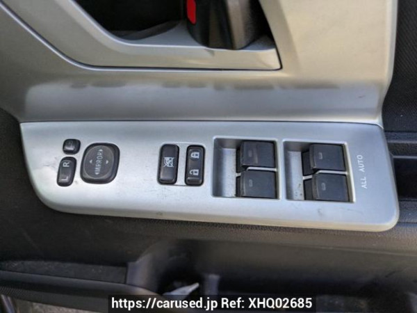 Used 2010 AT toyota voxy ZRR70W Image[28]