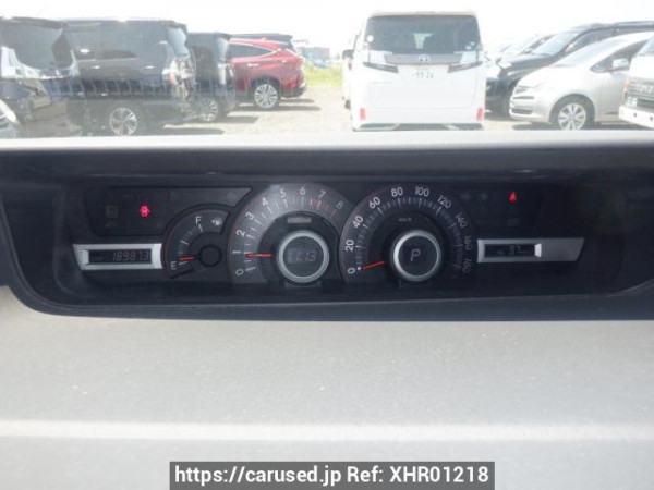 Used 2009 AT toyota voxy ZRR70W Image[25]