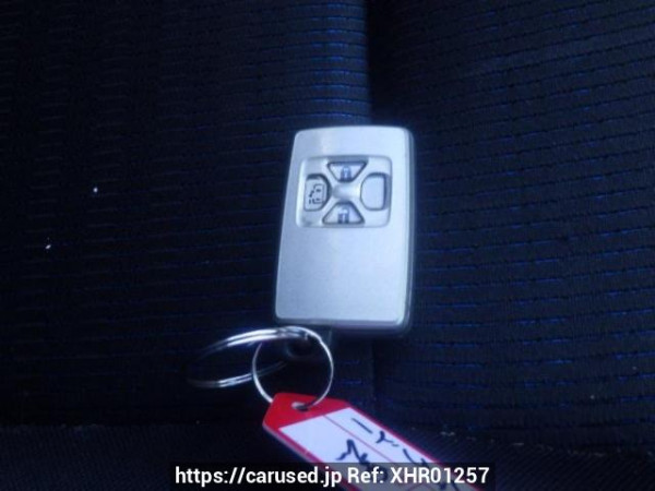 Used 2008 AT toyota voxy ZRR70W Image[23]