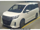 Toyota Noah ZRR80W