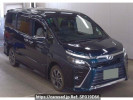 Toyota Voxy ZRR85W