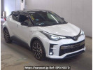 Toyota C-HR NGX10