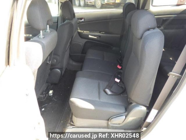 Used 2004 AT toyota wish ZNE10G Image[16]