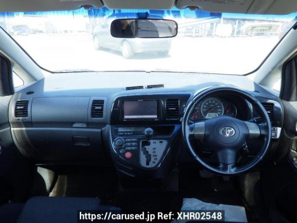 Used 2004 AT toyota wish ZNE10G Image[18]