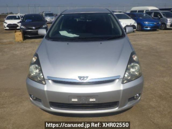 Used 2005 AT toyota wish ANE10G Image[1]