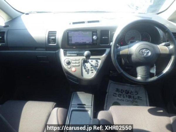 Used 2005 AT toyota wish ANE10G Image[16]
